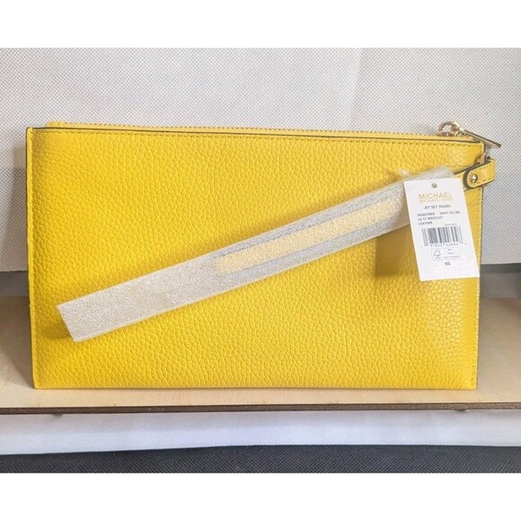 Michael Kors Jetset Studded Pouch - Daisy Yellow - Picture 2 of 6